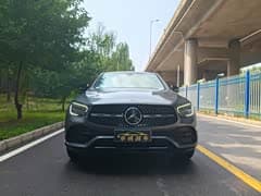 奔驰GLC轿跑 2020款 GLC 260 4MATIC 轿跑SUV