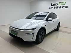 Model Y 2025款 改款 长续航全轮驱动版