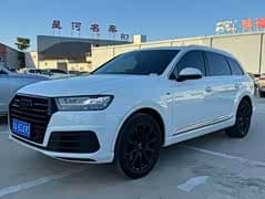 奥迪Q7 2016款 45 TFSI S line尊贵型