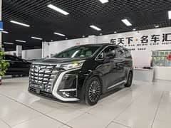 腾势D9 2024款 DM-i 970 豪华型