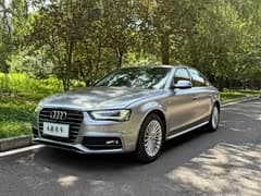 奥迪A4L 2016款 35 TFSI 典藏版 S line舒适型
