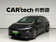 理想i6 2025款 两驱标准版