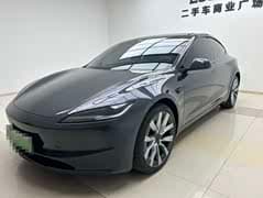Model 3 2023款 长续航全轮驱动版