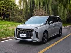 大通G90 2022款 2.0T 星际六座版