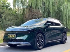 极氪7X 2025款 75kWh 后驱智驾版