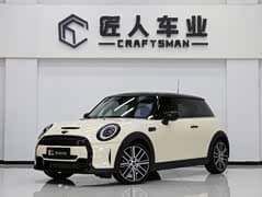MINI 2022款 2.0T COOPER S 艺术家