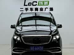 奔驰V级 2022款 V 260 领航版