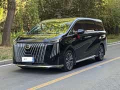 传祺M8 2024款 大师系列 400T 尊贵版