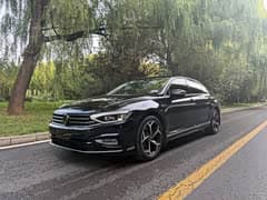 迈腾 2023款 200万辆纪念版 330TSI DSG豪华型