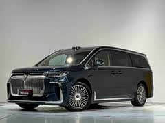 岚图梦想家 2025款 PHEV 四驱尊贵乾崑版