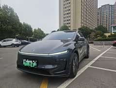 Model Y 2025款 改款 长续航全轮驱动版