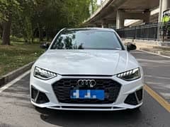 奥迪A4L 2020款 40 TFSI quattro 豪华动感型