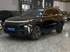 Li Auto L8