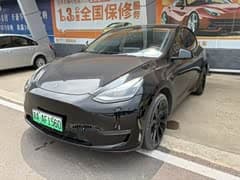 Model Y 2022款 长续航全轮驱动版